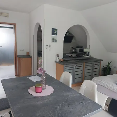 Apartma Storzic